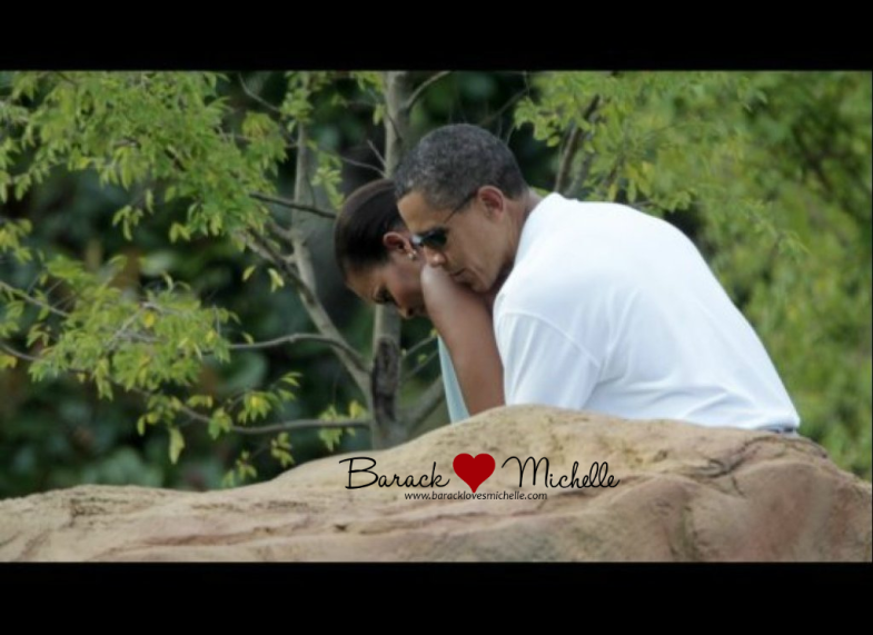 barack-and-michelle-pda