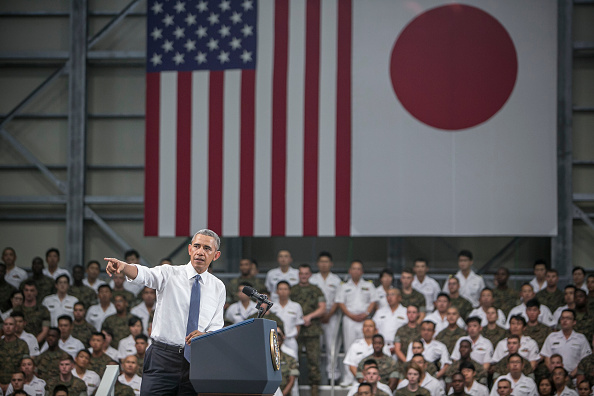 IWAKUNI, JAPAN - MAY 27: U.S. President Barack Obama gives a speech to the U.S. and Japanese servicemen and their families at the Marine Corps Air Station Iwakuni (MCAS Iwakuni) on May 27, 2016 in Iwakuni, Japan. President Barack Obama flew in to the MCAS Iwakuni on Air Force One, and visited the troops before visiting Hiroshima. (Photo by Jean Chung/Getty Images)
